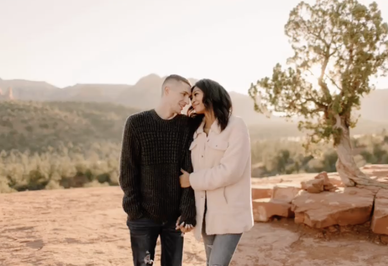 Cathedral Rock Couples Photoshoot in Sedona, Arizona